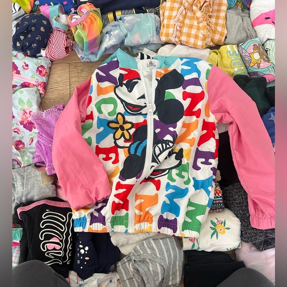 80+ items of girls clothes size 5-7! Already packed up and ready to ship! - Picture 4 of 8